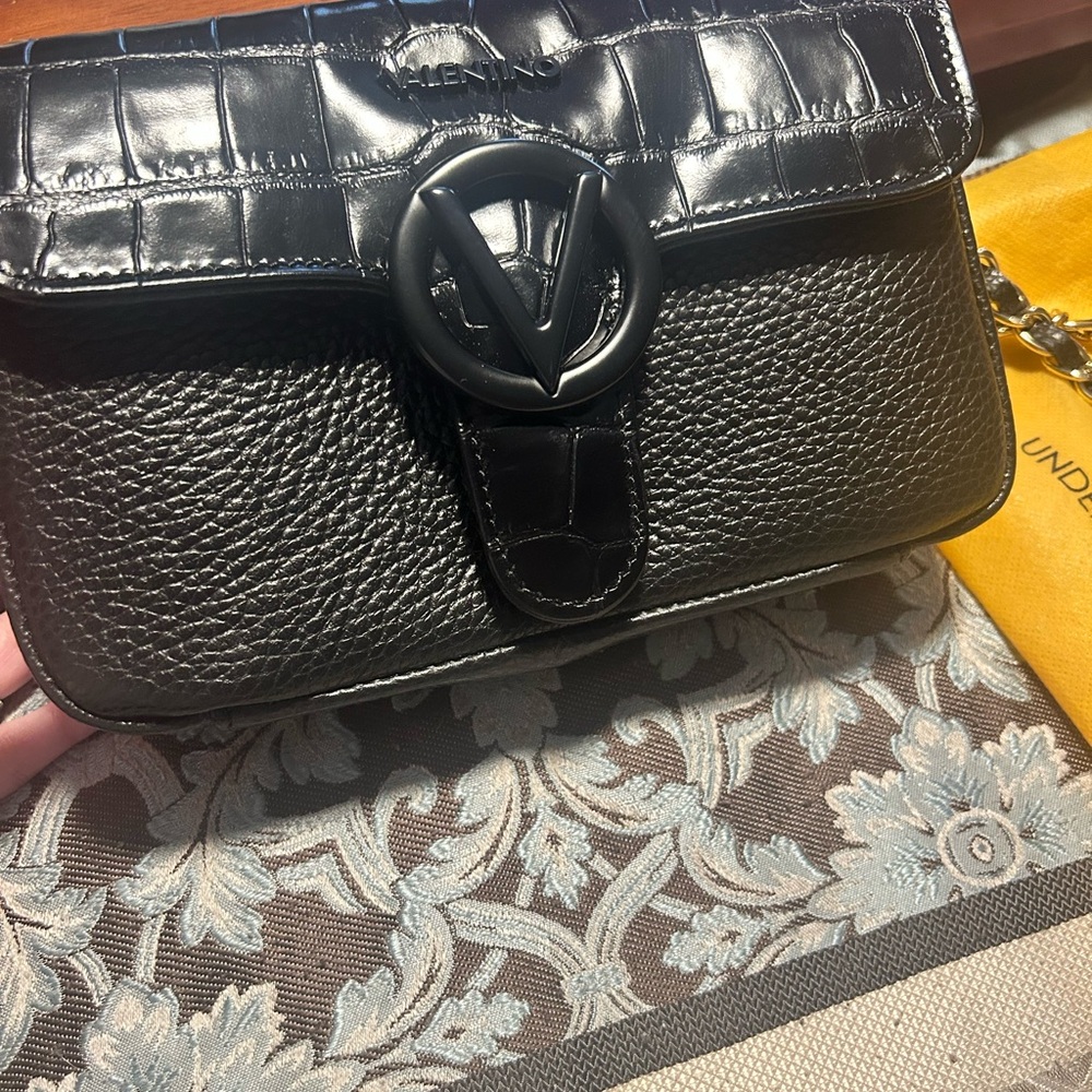 Valentino Black Textured Croc Embossed Leather Crossbody Bag w/ COA